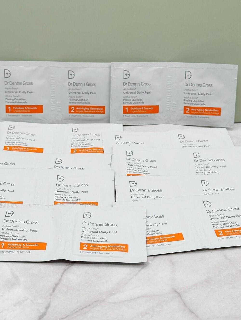 Dr. Dennis Gross Universal Daily Peel Pads x 30 treatments - Picture 2 of 3